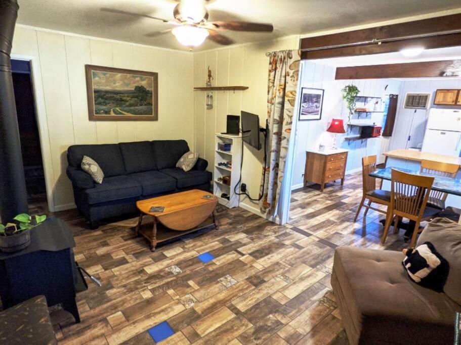 Sleeping Wolf Guest House Oakhurst Luaran gambar